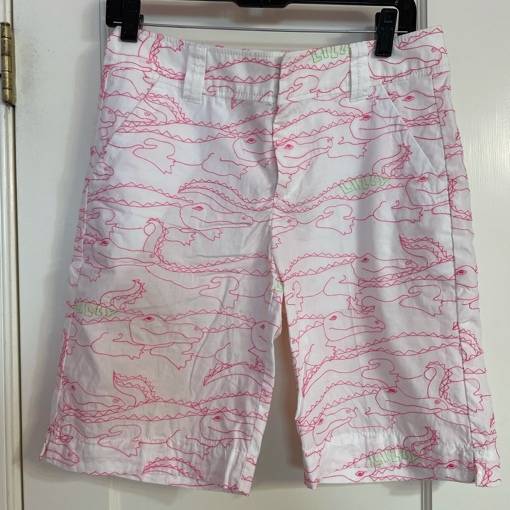 Lilly Pulitzer embroidered resort fit shorts